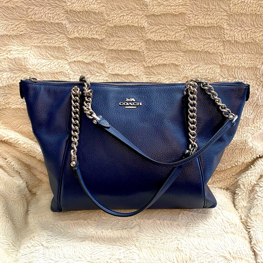 Navy COACH shoulder tote with silver chain straps